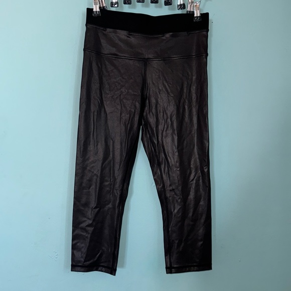 NEVER WORN!! Lululemon Faux Leather Pant: Size 8 - Picture 1 of 5